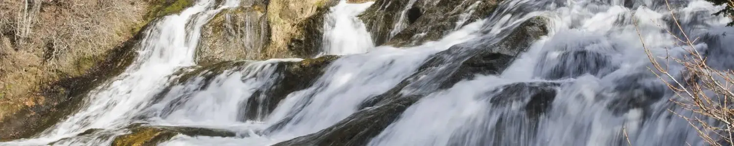 滝・せせらぎのフリー写真素材